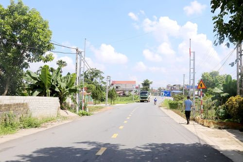 Thanh Sơn đầu tư phát triển hạ tầng giao thông nông thôn