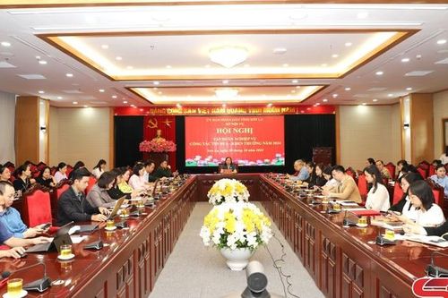 Hội nghị tập huấn nghiệp vụ công tác thi đua, khen thưởng năm 2024