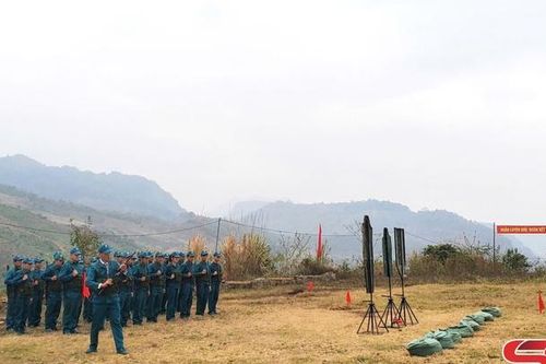 Xây dựng đơn vị vững mạnh toàn diện 'Mẫu mực, tiêu biểu'