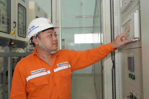 EVNHCMC đóng điện, đưa vào vận hành Trạm biến áp 110kV GIS Chợ Lớn sau cải tạo