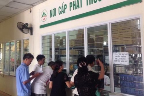 Người bệnh bảo hiểm y tế mua thuốc, vật tư bên ngoài được thanh toán trực tiếp thế nào?