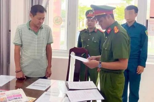 Bắt nguyên Phó giám đốc Ngân hàng Việt Á, chi nhánh Hội An