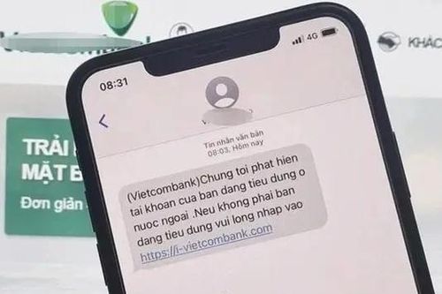Vờ chuyển nhầm tiền vào tài khoản để 'đòi nợ'