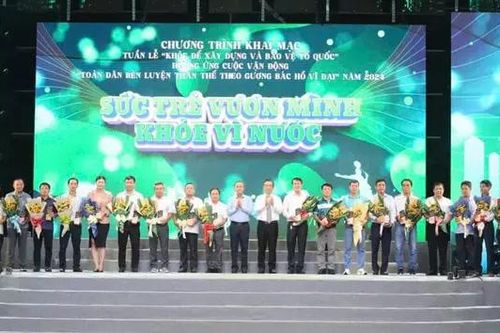 Khai mạc Tuần lễ 'Khỏe để xây dựng, bảo vệ Tổ quốc'