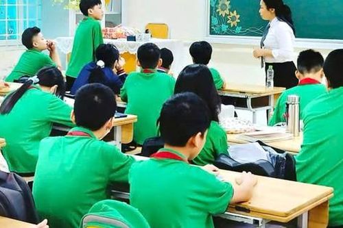 Quản lý điện thoại của học sinh ở trường thế nào?