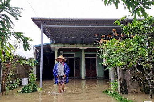 Vì sao hàng trăm hộ dân tại Quảng Trị lần đầu tiên bị ngập lụt?