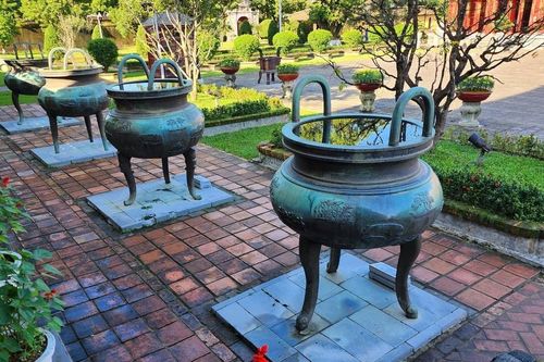Cửu đỉnh - Tuyệt tác nghệ thuật, bảo vật vô giá