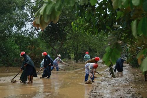 Quảng Trị: Hàng ngàn học sinh chưa thể đến trường sau lũ