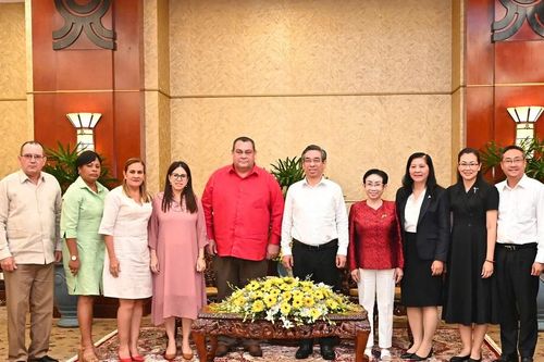 Trao đổi hợp tác trong lĩnh vực nông nghiệp TPHCM-Cuba
