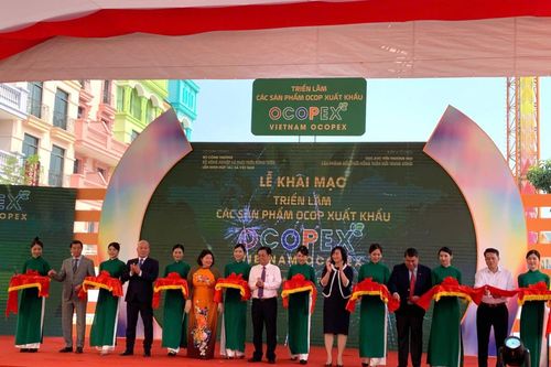 Khai mạc triển lãm các sản phẩm OCOP xuất khẩu