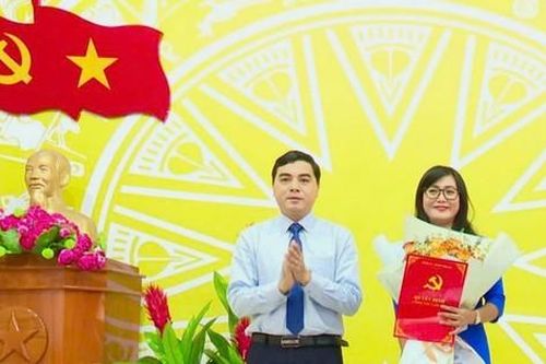 Điều động, chỉ định nữ Phó Chủ nhiệm Thường trực Ủy ban Kiểm tra giữ chức Bí thư Huyện ủy