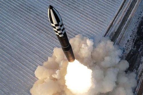 Triều Tiên có động thái hiếm hoi sau vụ phóng ICBM mới