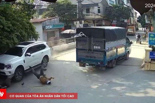 Vụ ô tô mất lái làm 4 người thương vong: Tài xế chỉ quen đi xe số sàn