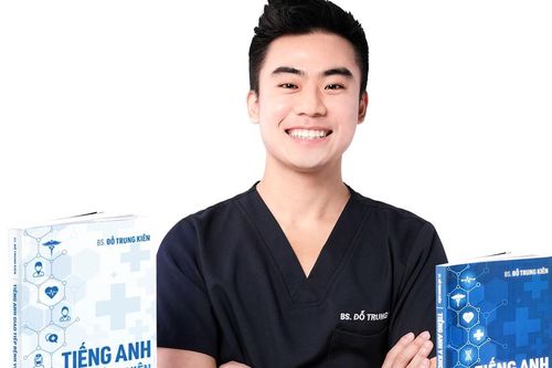 Bác sĩ 9X viết sách chia sẻ kiến thức tiếng Anh y khoa