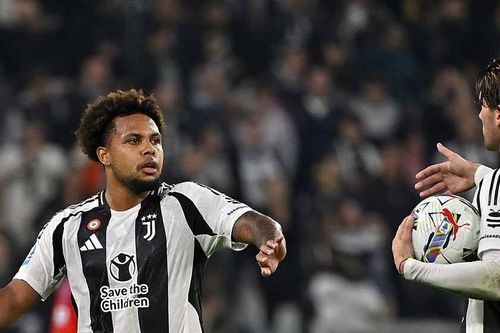 Nhọc nhằn giật lại 1 điểm, Juventus văng khỏi top 3
