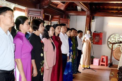 Trang trọng lễ giỗ lần thứ 84 của Chí sĩ yêu nước Phan Bội Châu