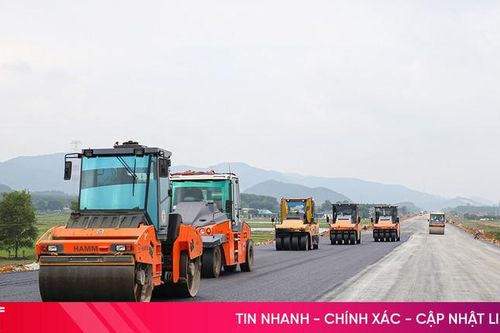 Chạy đua với thời tiết trên công trường cao tốc Bắc - Nam