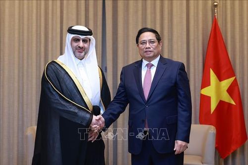 Thủ tướng Phạm Minh Chính tiếp Chủ tịch Cơ quan đầu tư Qatar