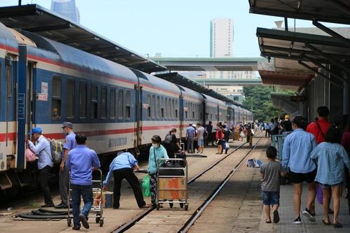 Đường sắt Sài Gòn báo lãi kỷ lục trong quý III nhờ tăng trưởng doanh thu và tối ưu chi phí