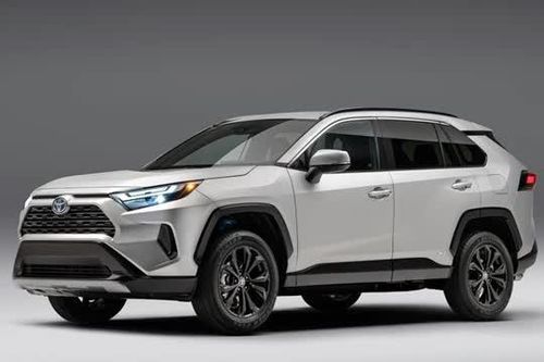 SUV bán chạy nhất của Toyota sắp ra mắt thế hệ mới, nhiều cải tiến vượt bậc