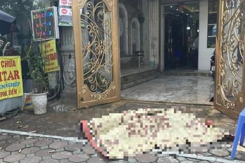 Rơi từ tầng 6 quán karaoke, người đàn ông tử vong tại chỗ