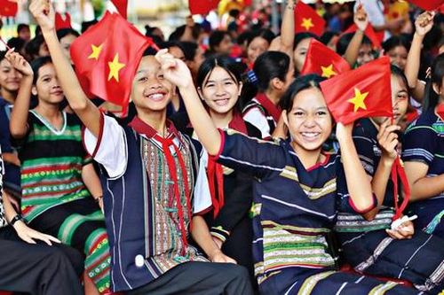 Lâm Đồng: Học sinh dân tộc thiểu số thay đổi tích cực từ hoạt động 'Thủ lĩnh của sự thay đổi'