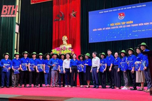 Tập huấn kiến thức, kỹ năng chuyển đổi số cho thanh niên huyện Cẩm Thủy