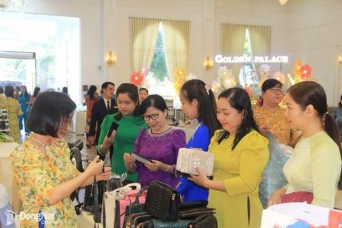 Sôi nổi Ngày phụ nữ khởi nghiệp sáng tạo