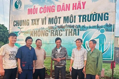'Truyền lửa' xây dựng nông thôn mới