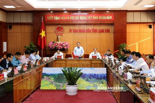 UBND tỉnh họp phiên thường kỳ tháng 10/2024 (kỳ 4)