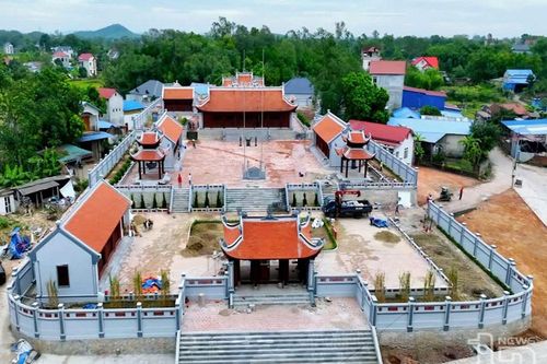 Tự hào là quê hương vua Lý Nam Đế