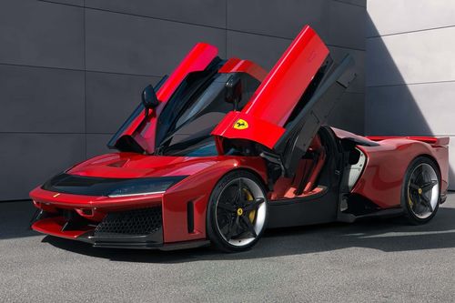 Ferrari F80 2025: Siêu xe mạnh 1.200 mã lực, giá 3,9 triệu USD có gì hay?