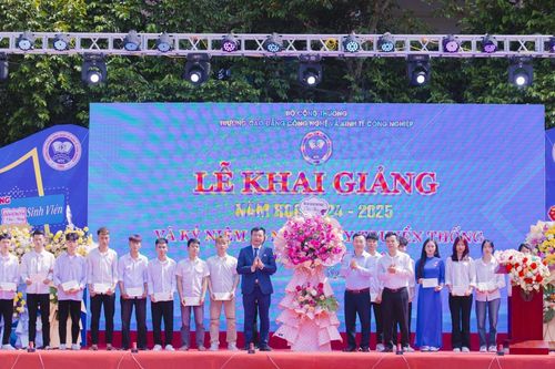 Trường Cao đẳng Công nghệ và Kinh tế Công nghiệp tổ chức Lễ Khai giảng năm học 2024 - 2025
