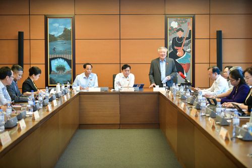 Dự thảo 1 luật sửa 4 luật: Bước tiến lớn, giảm các thủ tục cho nhà đầu tư thứ cấp