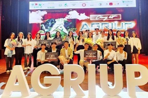 Ý tưởng dự án 'Mùn sầu riêng Durico' đạt quán quân cuộc thi Agriup 2024