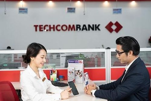 Vì sao hàng loạt ngân hàng thông báo một số dịch vụ gián đoạn trong ngày 1/11?