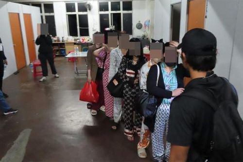 Xác minh nhân thân công dân Việt Nam bị ép bán dâm ở Malaysia