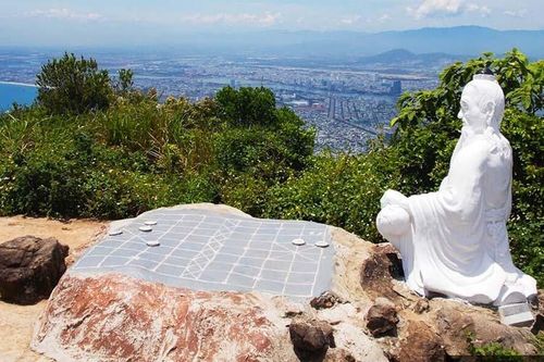 Lên đỉnh Bàn Cờ, ngắm trọn vẹn vẻ đẹp Đà Nẵng