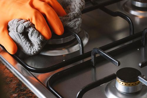 Cách vệ sinh các thiết bị nhà bếp nhanh và sạch