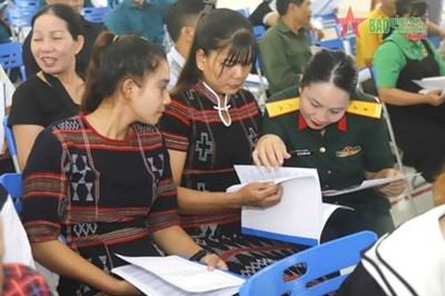 Quân khu 5: Nhiều giải pháp đồng bộ đưa pháp luật vào cuộc sống