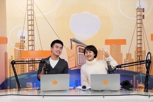 Bác sĩ trẻ Đỗ Trung Kiên trở thành Tiktoker, viết sách dạy tiếng Anh cho sinh viên Y khoa