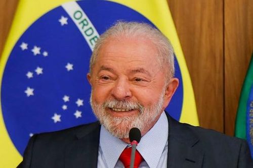 Hủy 4 chuyến công du nước ngoài, Tổng thống Brazil được khuyến cáo 'không nên đi xa'