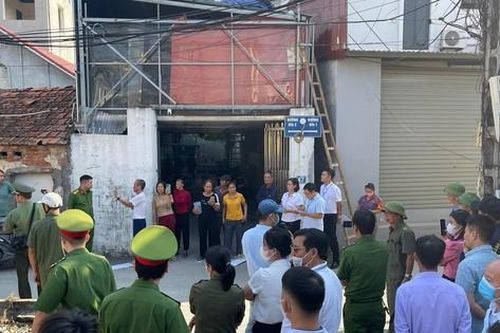 Hà Nội: Cưỡng chế cơ sở của 'thần y' chữa bách bệnh bằng nước ion kiềm, nhịn ăn, không uống thuốc