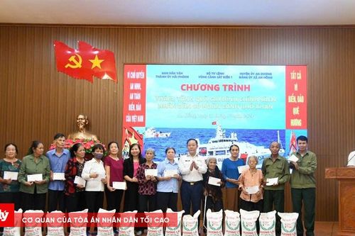 Vùng Cảnh sát biển 1 đồng hành với ngư dân