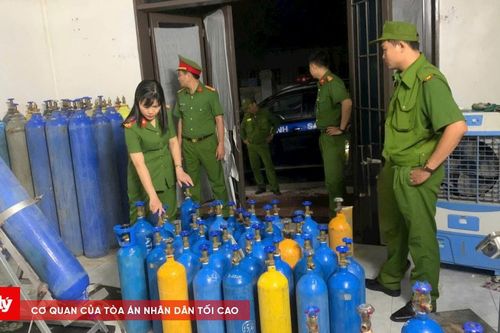 Thu giữ hơn 1.000 bình 'khí cười'