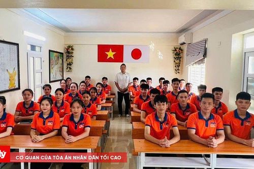 'Tiền mất tật mang' vì cả tin đi Hàn Quốc bằng con đường 'chui'