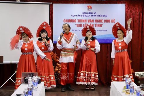 Giao lưu 'Giữ lửa ân tình': Vun đắp tình đoàn kết và hữu nghị Việt - Nga