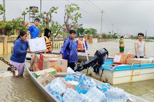 Hà Nội: Hỗ trợ 7 tỷ đồng cho nhân dân các tỉnh Quảng Bình, Quảng Trị và Thừa Thiên - Huế