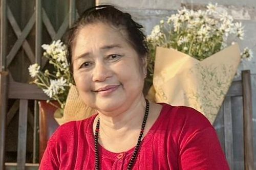 Đời thăng trầm của nữ diễn viên Việt nhận lương 5 triệu, 18 năm chăm chồng tai biến