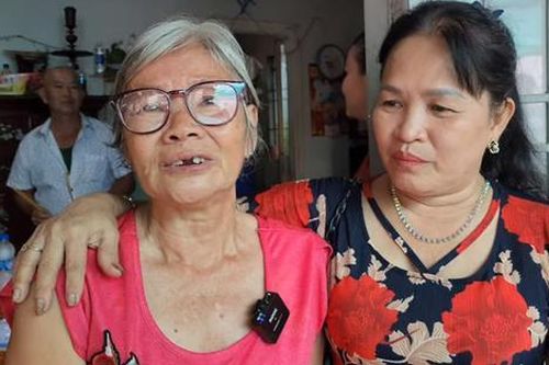 Mẹ qua đời, con theo cha, 53 năm sau mới thấy dì ruột để giải đáp khúc mắc